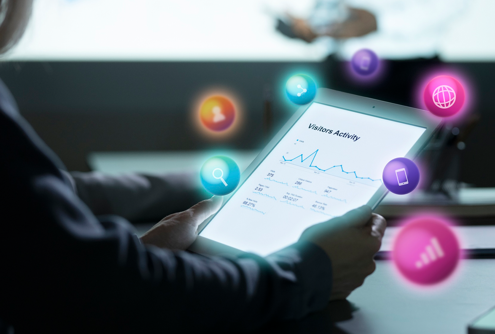 Our team checks campaign performance data and provides:
